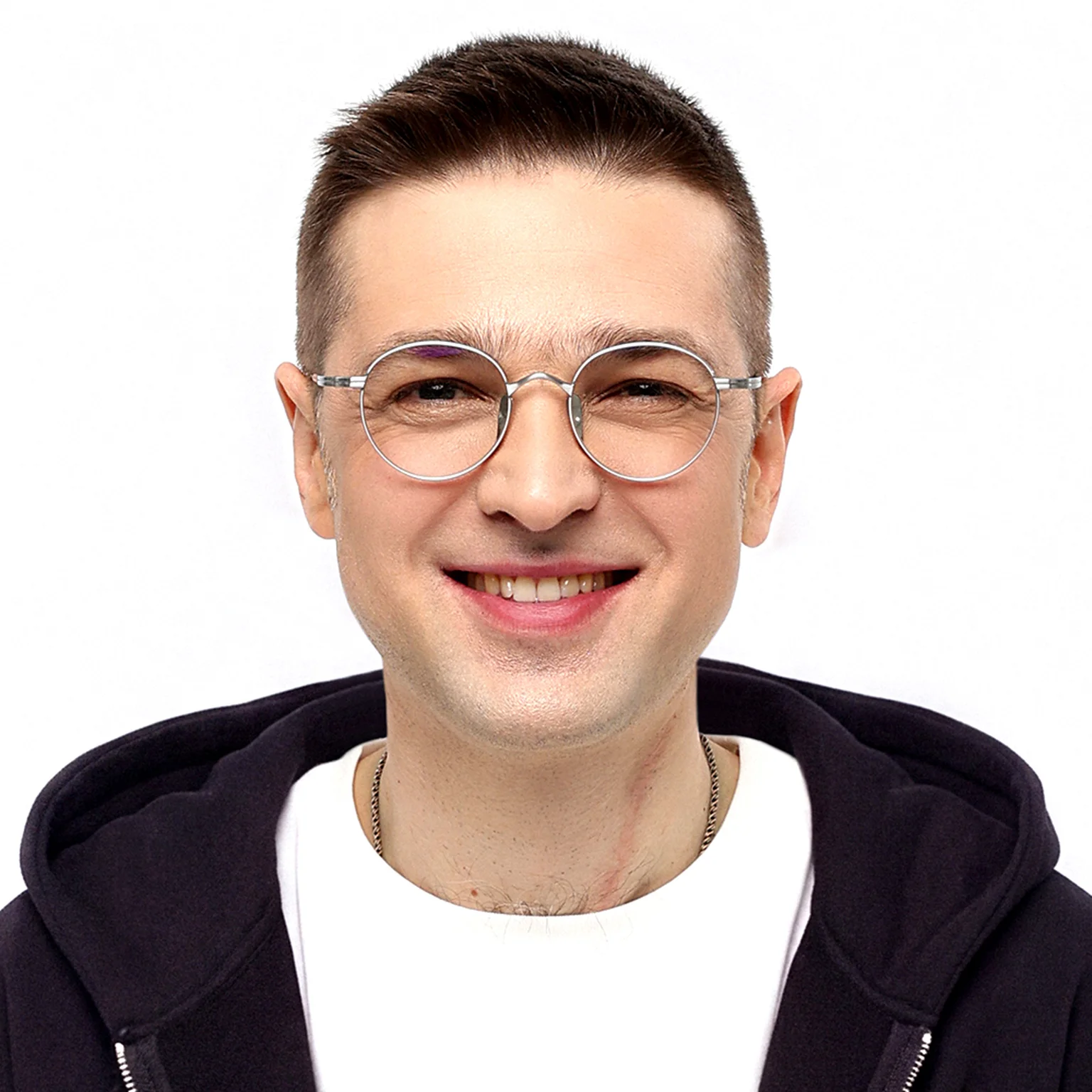 Дмитрий Попов