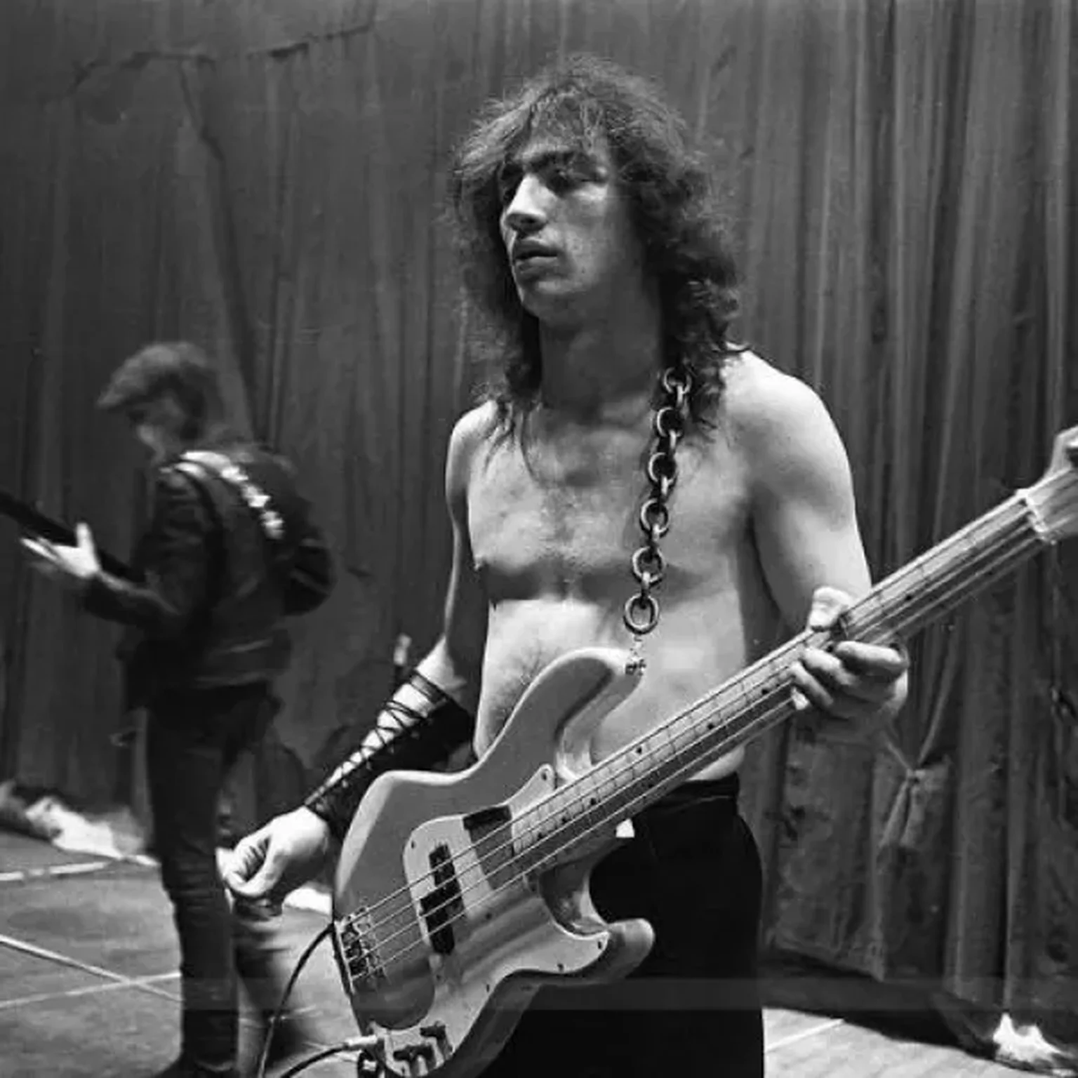 Анатолий Крупнов