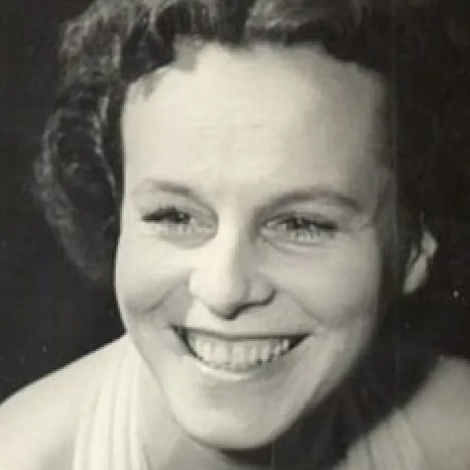 Гелена Великанова