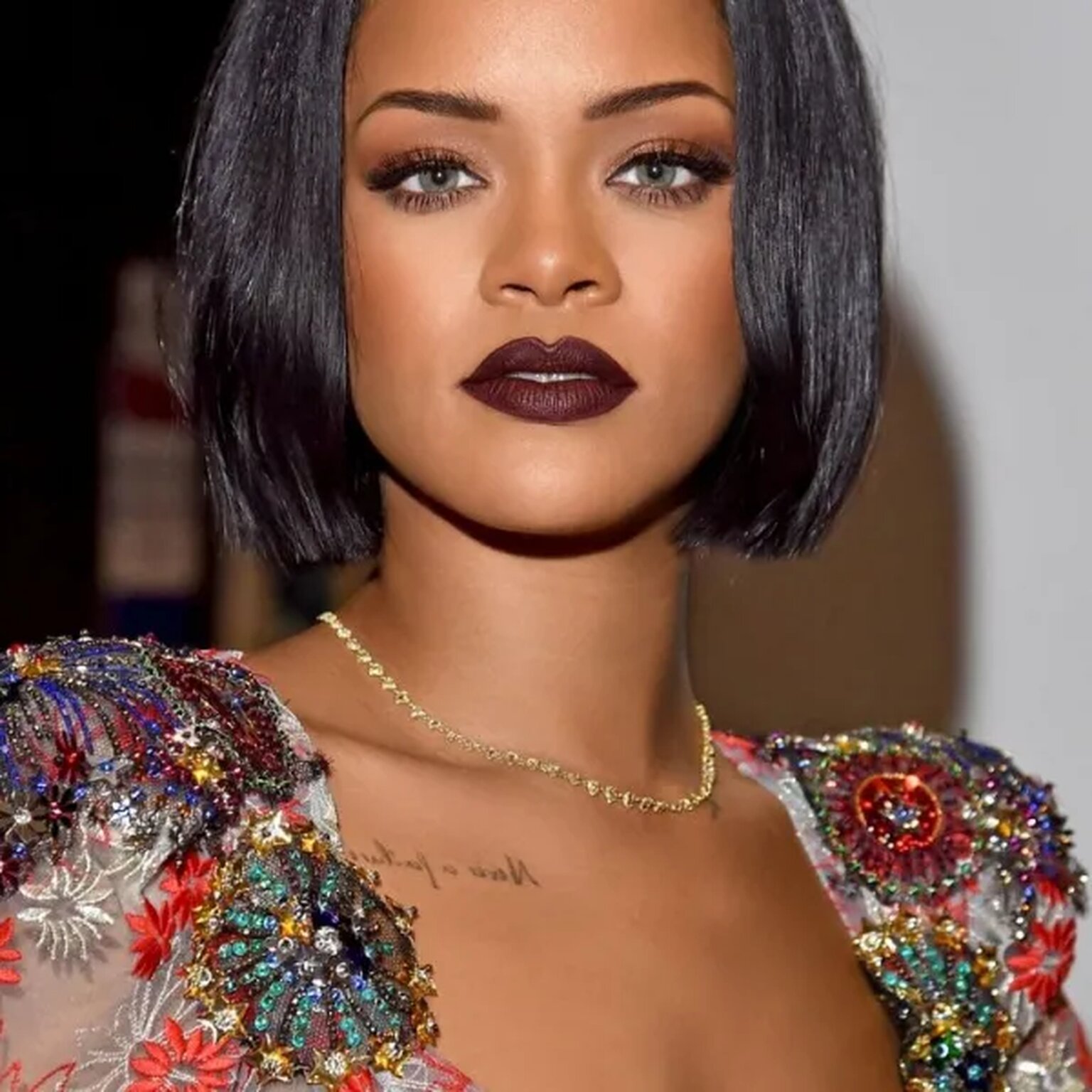 Rihanna null