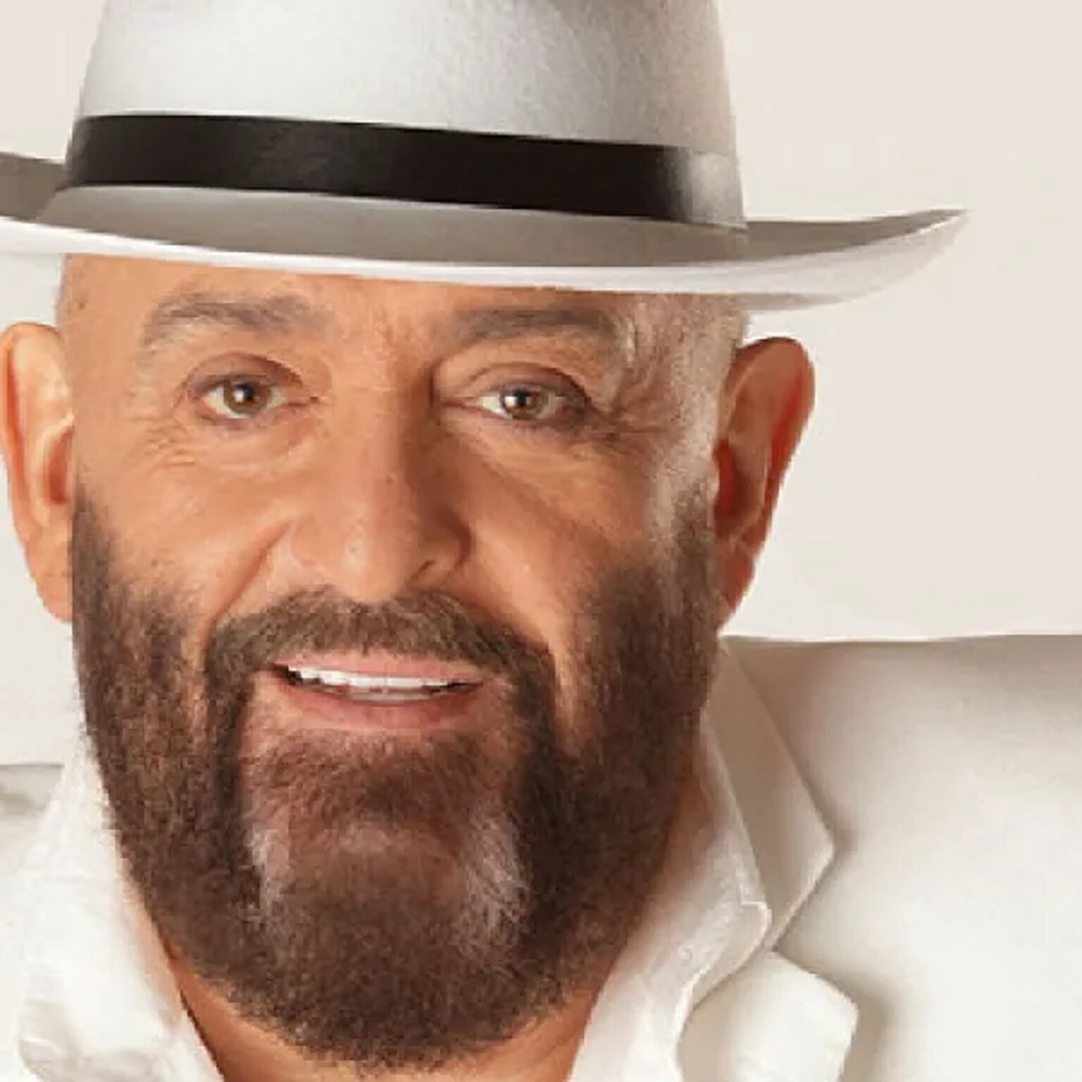 Михаил Шуфутинский