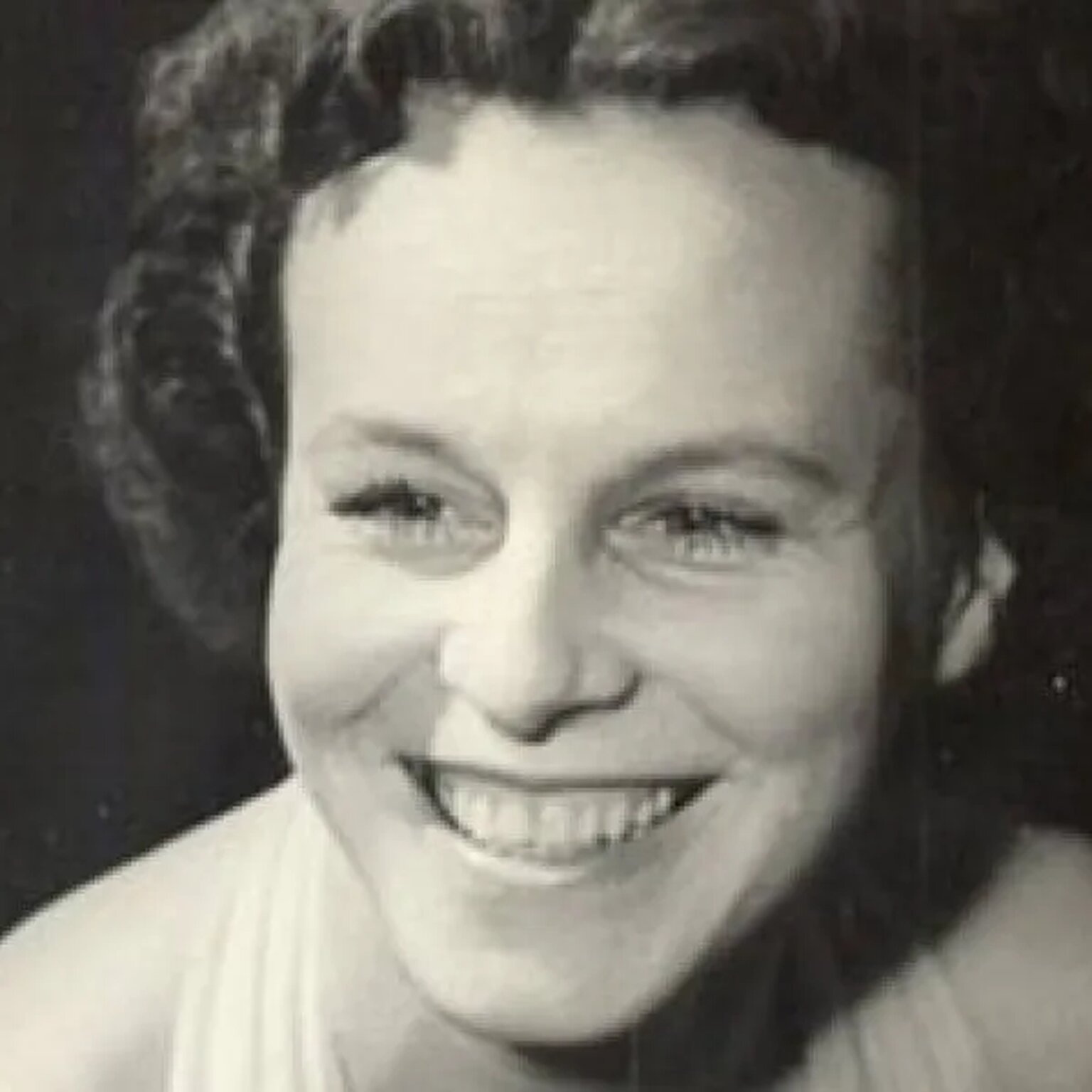 Гелена Великанова