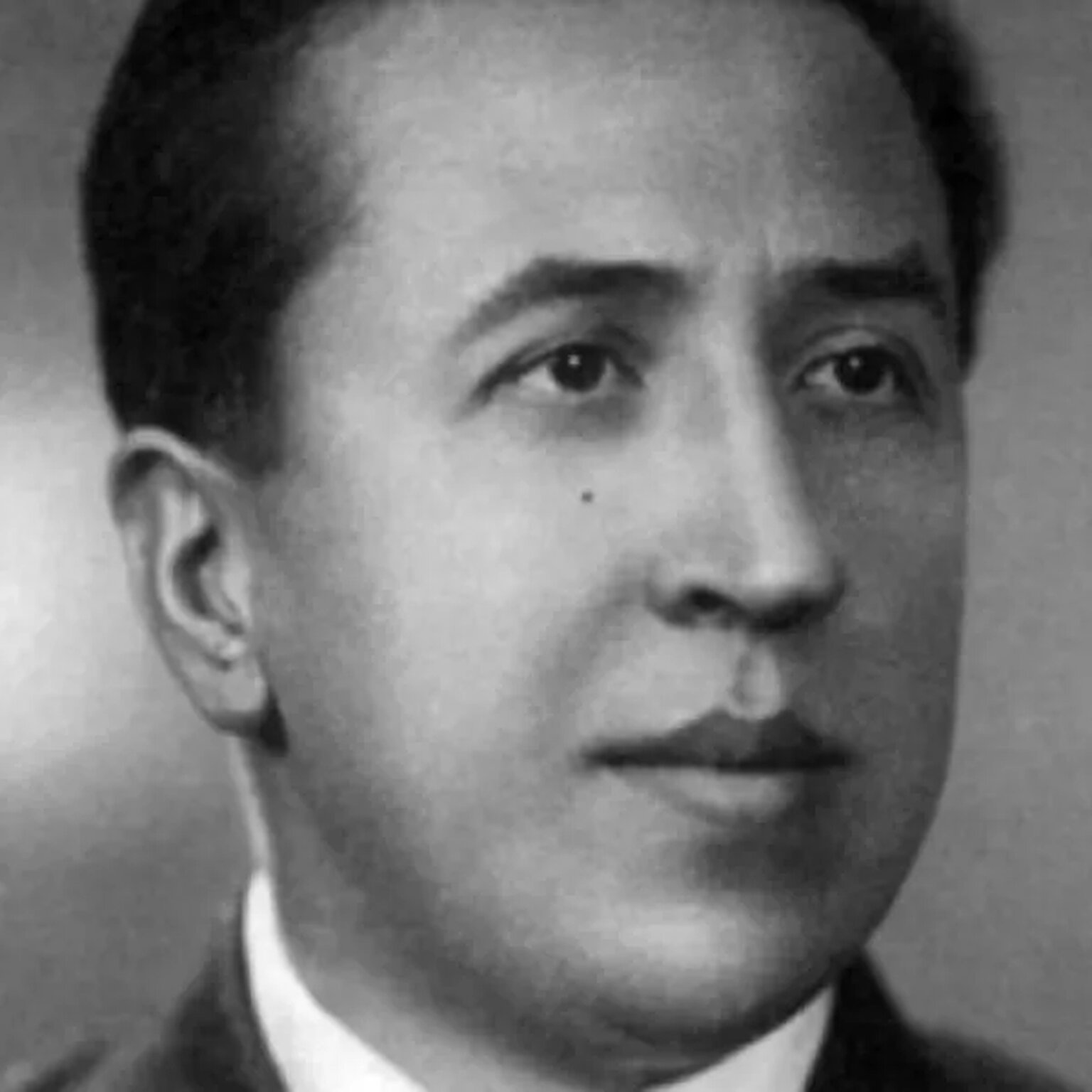 Георгий Абрамов